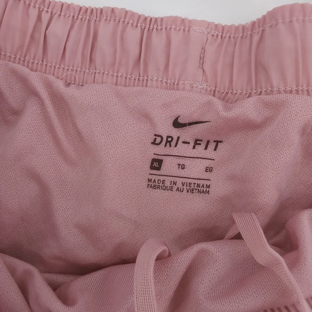 Nike Womens Running Shorts XL Pink DRI-FIT Athletic Workout Gym Performance‎